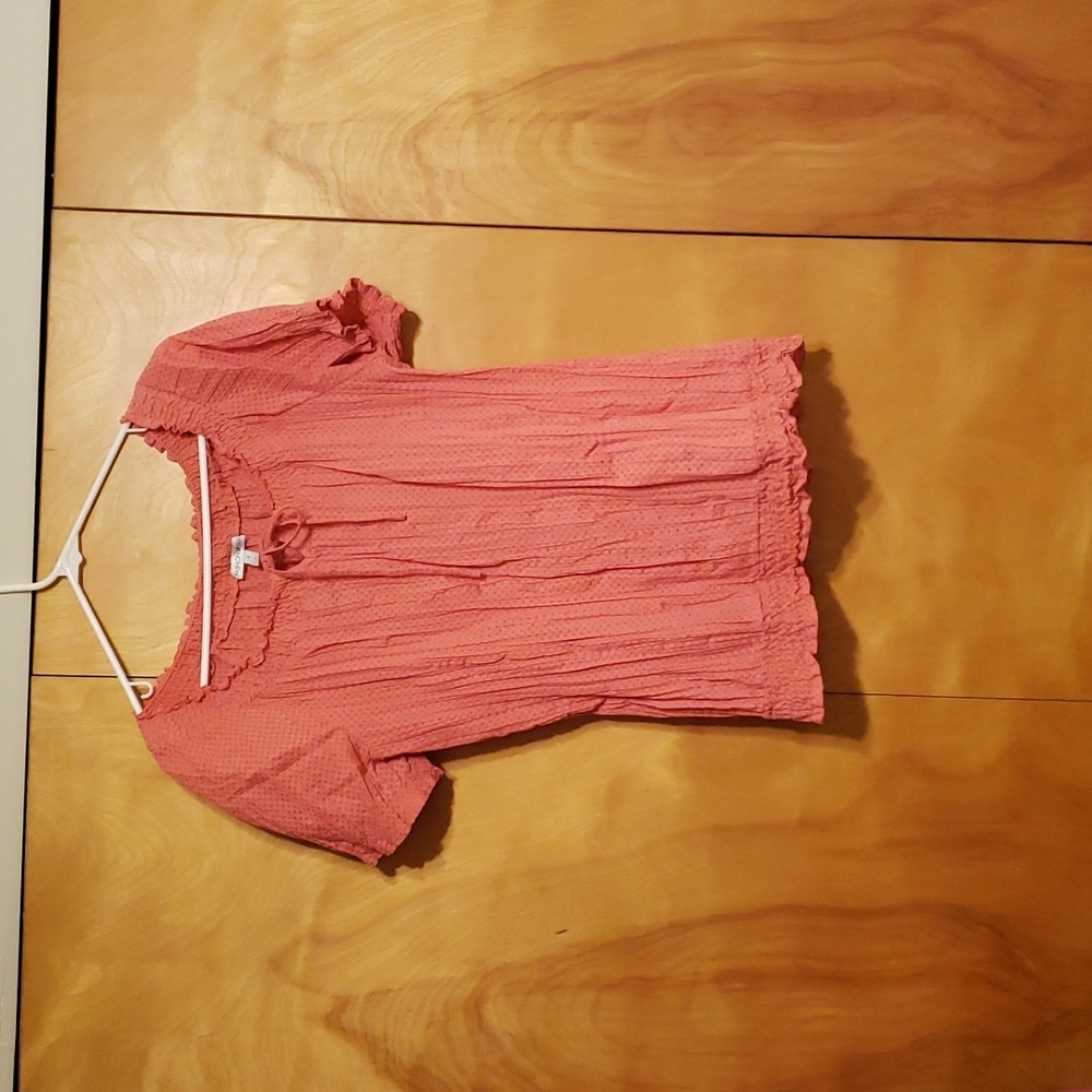 Fashion Bug Small Coral blouse. Cute.